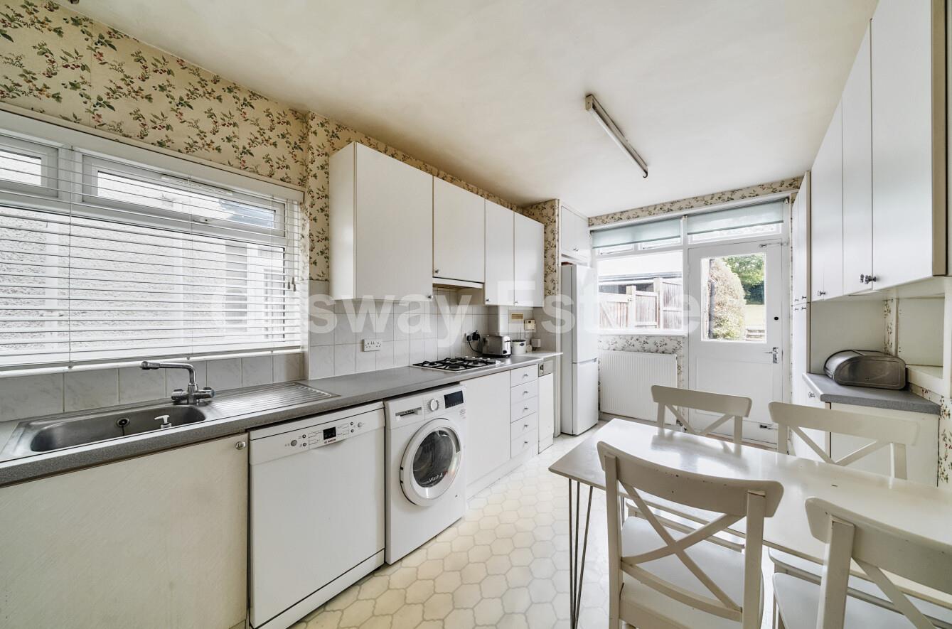 Glendor Gardens, Mill Hill